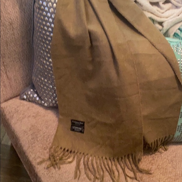 Christian Dior cashmaire 💯 - Picture 3 of 3